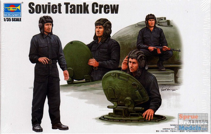 Soviet Tank Crew Figure 1:35 Plastic Model Kit TRUMPETER 