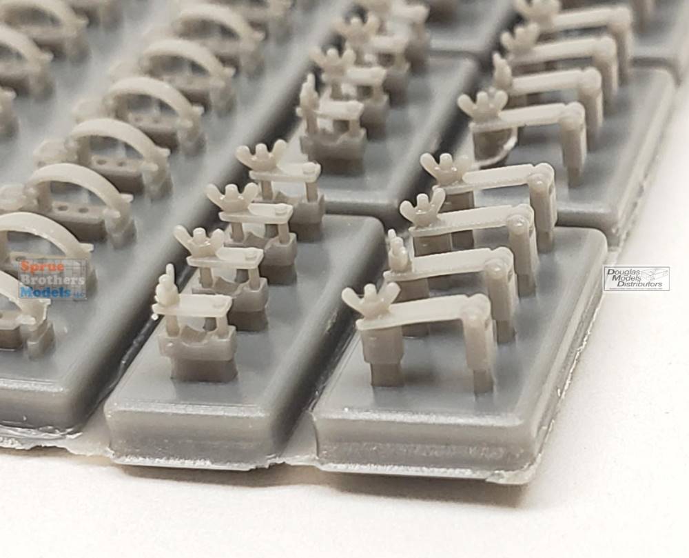 Hauler Models 1/35 GERMAN CLAMPS Photo Etch Set 