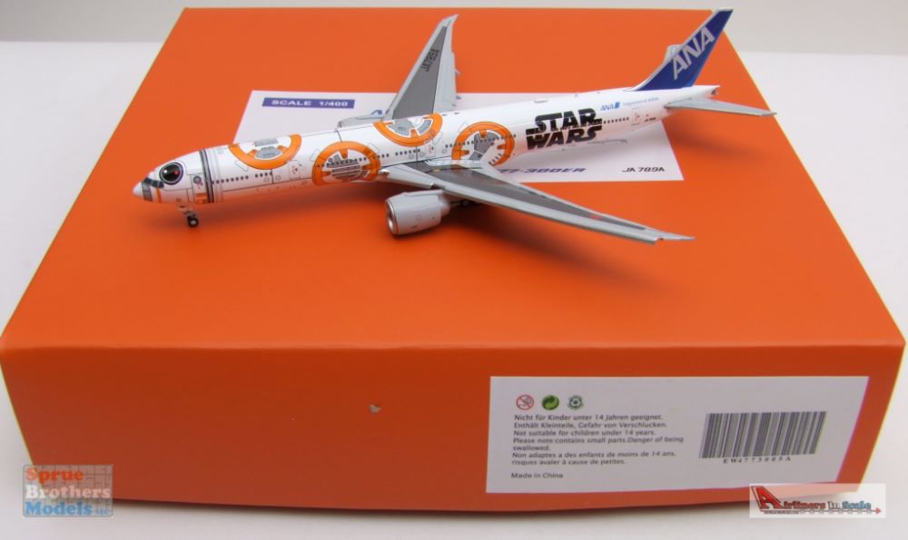 JCW4773005A 1:400 JC Wings ANA Boeing 777-300ER Reg #JA789A Star Wars Flaps  Down Version (pre-painted/pre-built)